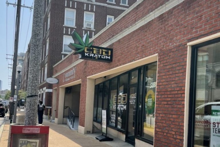 cbd kratom euclid1 768x512 1